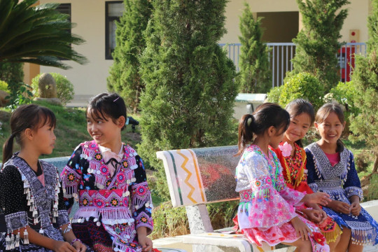Nỗ lực đưa học bạ số về vùng khó