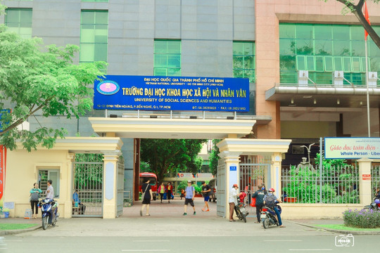 Gần tốt nghiệp, sinh viên tá hoả nhận thông báo đóng học phí 16 triệu đồng
