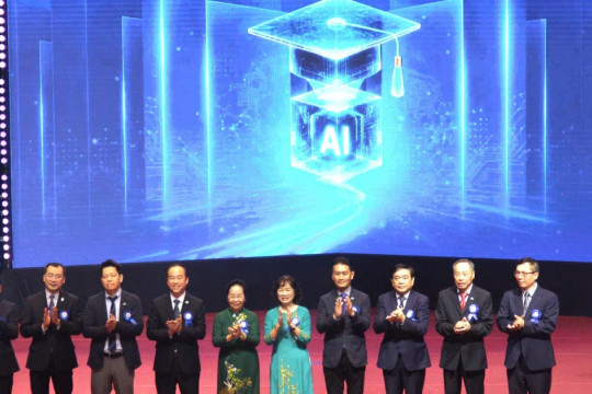 Ra mắt mô hình đại học AI-Native