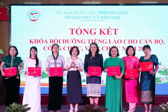 Điện Biên tổng kết khóa bồi dưỡng tiếng Lào năm 2026