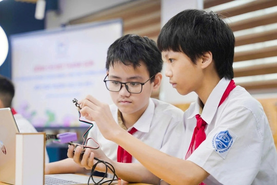 Quy định mới về học STEM, không bắt buộc thi, làm sản phẩm
