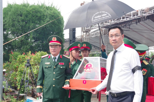 Đà Nẵng truy điệu, an táng 14 hài cốt liệt sĩ
