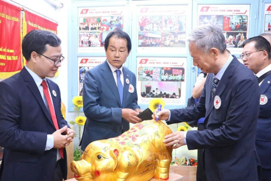 Hội Chữ thập đỏ TPHCM và Incheon đẩy mạnh hợp tác nhân đạo