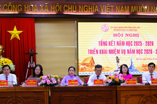 Đắk Lắk phê duyệt kết quả xét thăng hạng cho hơn 3.200 viên chức giáo dục