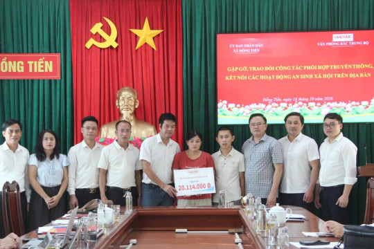 Hơn 20 triệu đồng đến với bé gái 7 tháng tuổi bị bệnh tật đọa đày