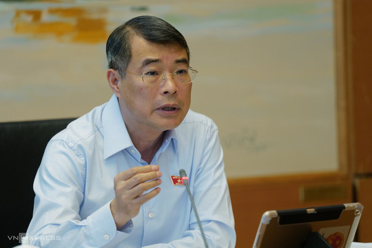 Thủ tướng: Không để người dân trả giá cao vì các khâu trung gian