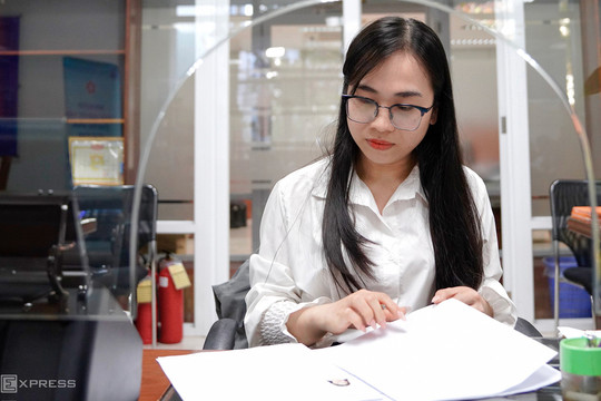 Bộ Chính trị yêu cầu đổi mới chính sách tiền lương theo hiệu quả công việc