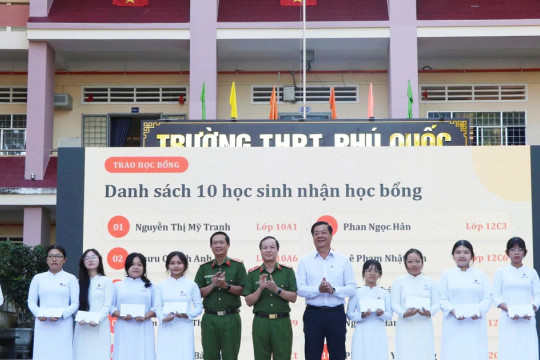 Lan tỏa ý thức chấp hành pháp luật trong học sinh Phú Quốc