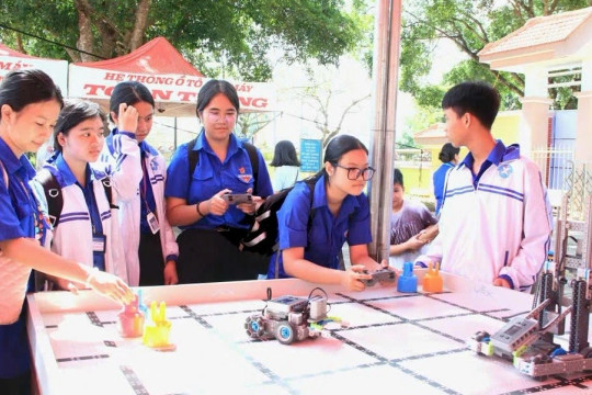 Tuyển sinh, đào tạo Ngành công nghệ chiến lược - STEM: Cầu nối giữa kiến thức và nghề nghiệp