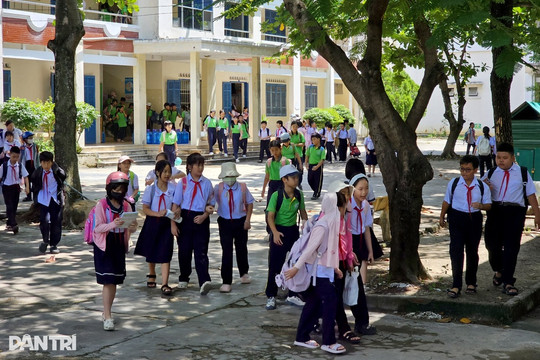 Kiến nghị tách các phân hiệu trường học lớn
