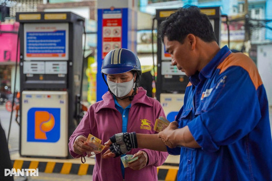 Giá xăng có thể giảm thêm bao nhiêu nếu thuế tiêu thụ đặc biệt về 0%?