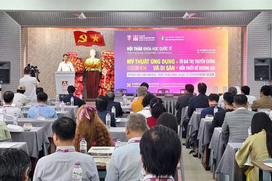 ‘Thức tỉnh’ kho tàng di sản bằng mỹ thuật ứng dụng và thiết kế đương đại