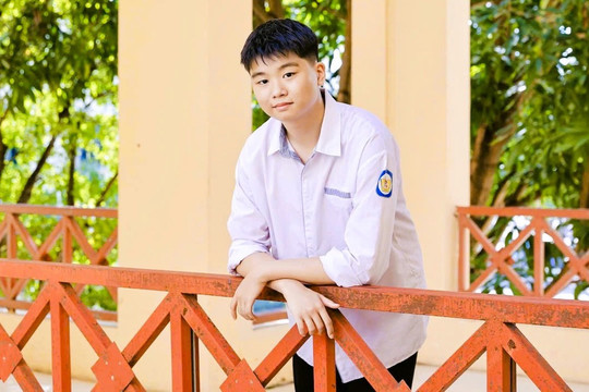 Nam sinh Nghệ An đạt điểm tuyệt đối 1600 bài thi SAT, IELTS 8.0