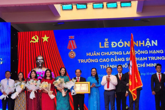 Trường Cao đẳng Sư phạm Trung ương TPHCM vững vàng bước sang giai đoạn mới