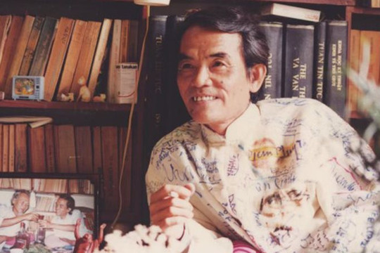 Miền Trung qua bút ký của Hoàng Phủ Ngọc Tường (Bài 1)