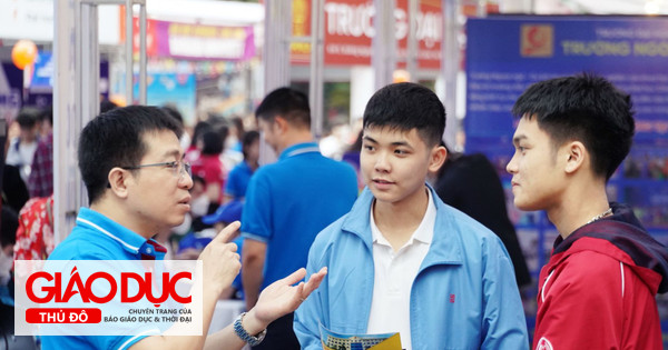 'Chiến thuật' chống rủi ro khi đăng ký, điều chỉnh NV xét tuyển
